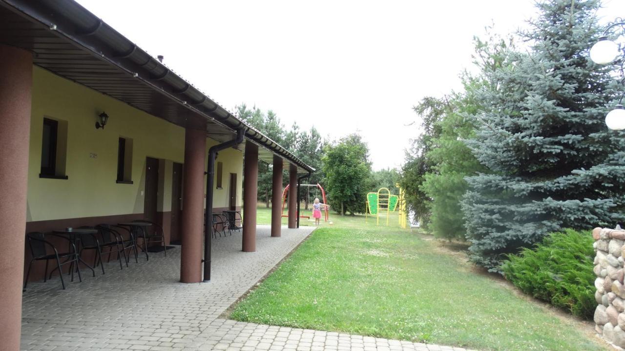 Hotel Tawerna-Stawiska Garbatka-Letnisko Exterior foto