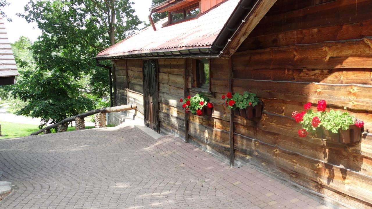 Hotel Tawerna-Stawiska Garbatka-Letnisko Exterior foto